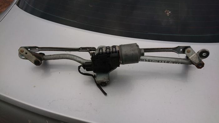 Audi three spoke s-line steering wheel. 6 speed gearbox knob wind deflectors headlamps flayweel clutch kit radio air con parts breaking