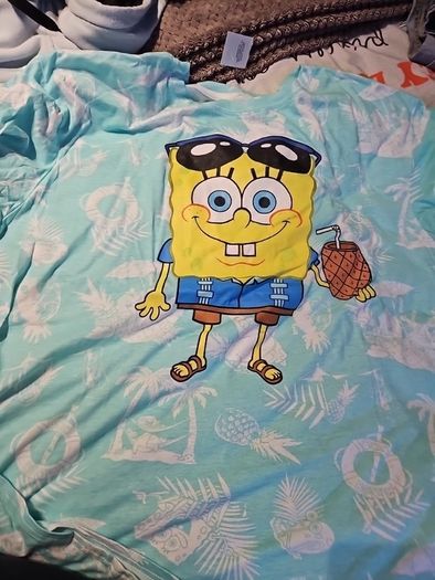 Men's SpongeBob t shirt BNWT