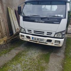 Isuzu nqr