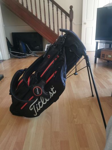 titleist golf bag