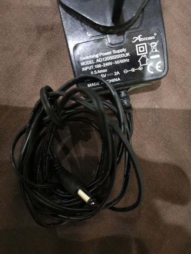 Switching power supply adopter AC 240V to DC 5V  2A