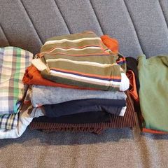 A bunch of boy tops (short & long sleeved) for a 5yo