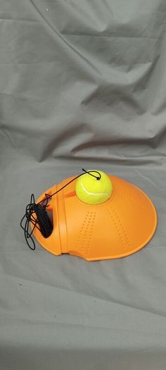 Single Tennis Training Base and Tennis Ball Set