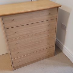 Chest of 5 drawers: width 31.5in, depth 16 in, height 3 ft (Width 80cm, Depth 40cm, Height 91cm)