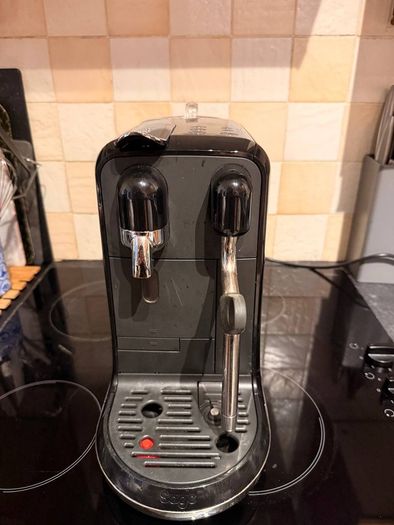 Nespresso Creatista Uno Coffee Machine (Black)