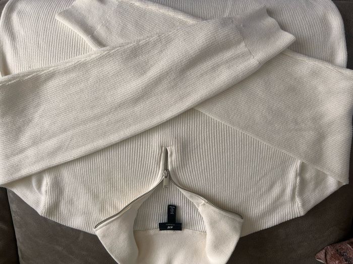 H & M Mens jumper