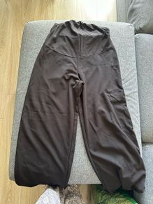 Maternity clothes