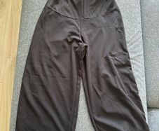 Maternity clothes