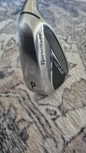 Taylormade Stealth Irons + Stealth DHY Hybrid (7 clubs)