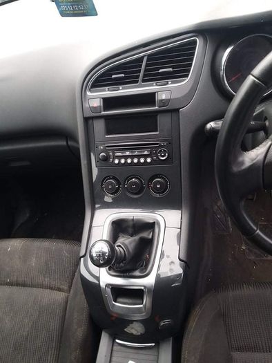 Peugeot 5008, Braking