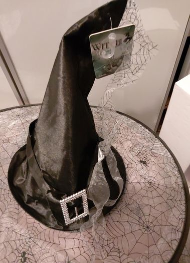 2 brand new witches hats for halloween