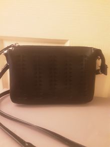 Crossover 'Parofie' Bag .. Colour: Black