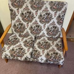 Too seater