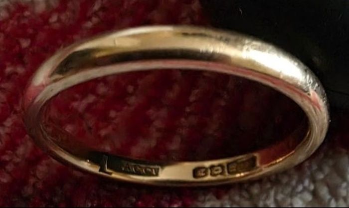 1910 Edwardian 18ct Gold wedding Ring