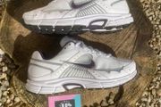 Chic Vintage Leather Nike