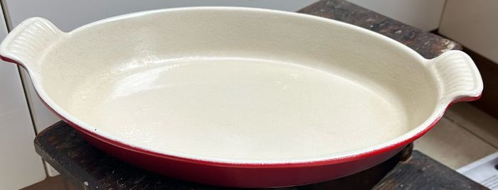 Vintage LE CREUSET no 32 cast iron dish