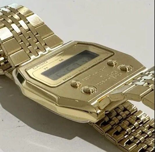 CASIO A1100GV-9JF PREMIUM Series full steel gold IP wristwatch New with tabs