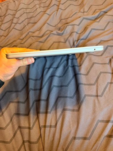 Apple MacBook Air 13 M2 2022 A2681 Excellent Condition Activation Locked