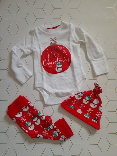 NEW My first Christmas pjs with hat up to 3 months F&F
