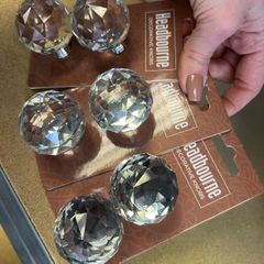 6 decorative knobs NEW