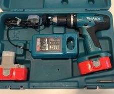 Makita cordless drill