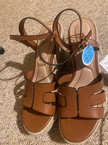 Tan Wedges