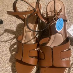 Tan Wedges