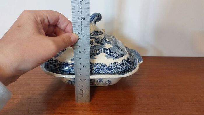 Fabulous Antique Blue and White Transferware Willow Pattern Shallow Lidded Tureen/Vegetable Dish For Display, Unknown Maker, Most Likely Staffordshire Made