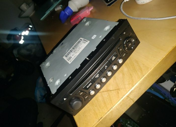 Citroen Peugeot radio