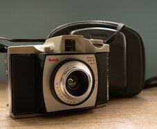 1960s Kodak Brownie 44a camera