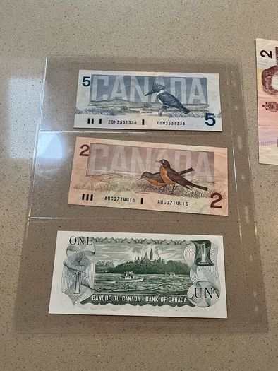 Canada Banknotes lot of 4