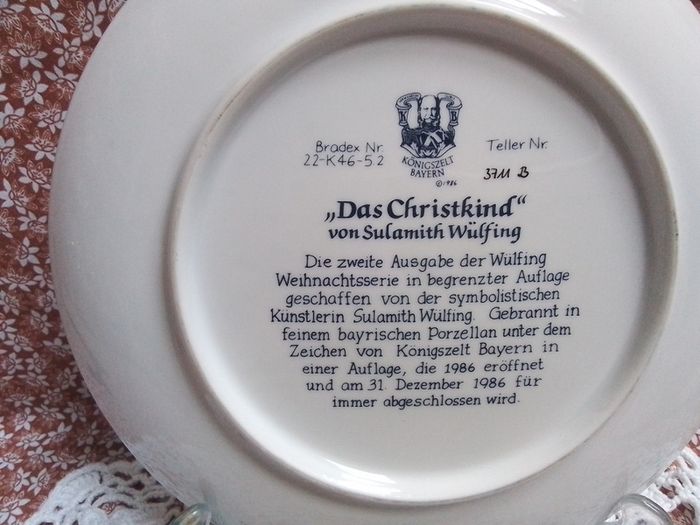 Sulamith Wulfing Vintage Display Plate