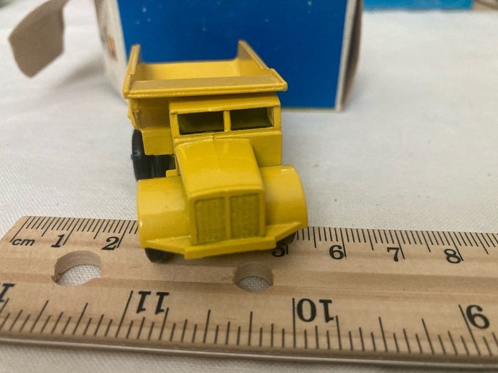 Matchbox 6. Euclid quarry truck. 1963. Mint in box.