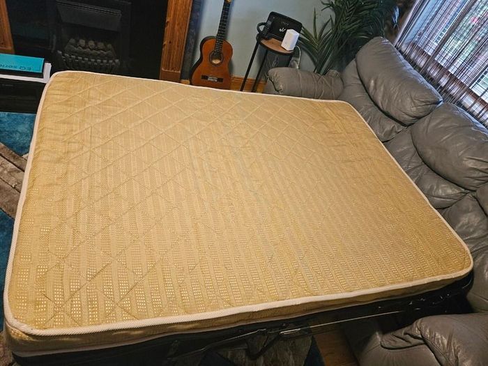 Sofabed for free