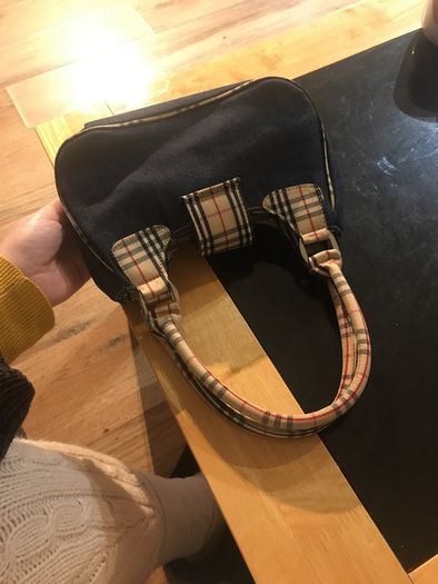 handbag burberry style