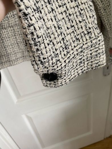 Ladies Zara monochrome jacket. Size L