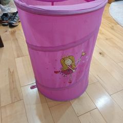 laundry basket