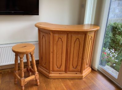 Bar and bar stool