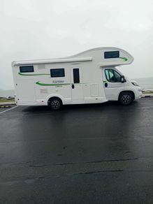 Camper