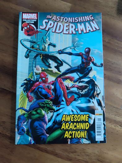 Massive DC & Marvel Comic Collection Batman, Justice League, Spiderman