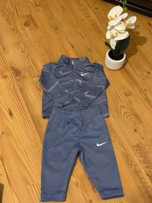 clothes
