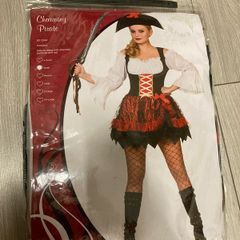 Halloween costume Charming Pirate