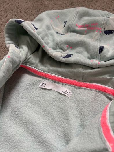 M&S girls hoodie 6/7years