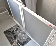 saloon unifold flexi panel shower screen