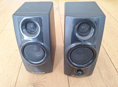 M-Audio AV 20 speakers