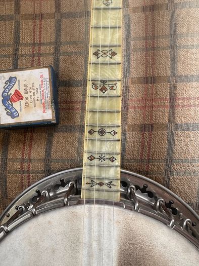 Bacon and Day Senorita Tenor Banjo