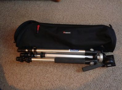 Manfrotto MBAG Tripod
