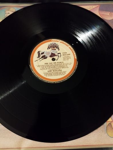 Henry McCullough Mind your own business! lp