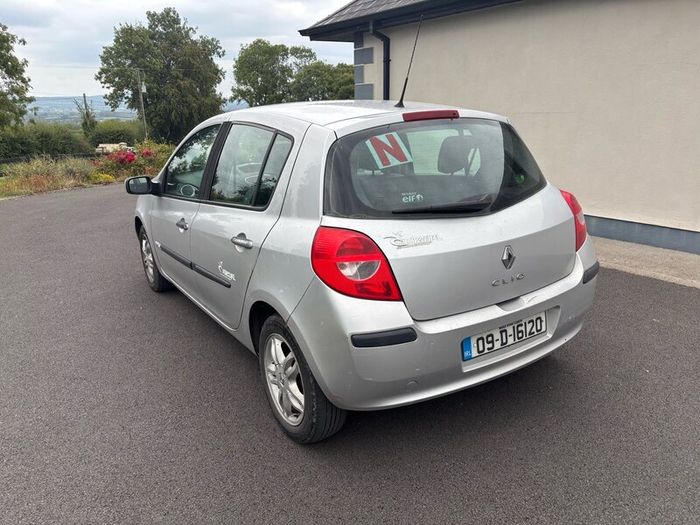 2009 Renault Clio 1.2 Rip Curl