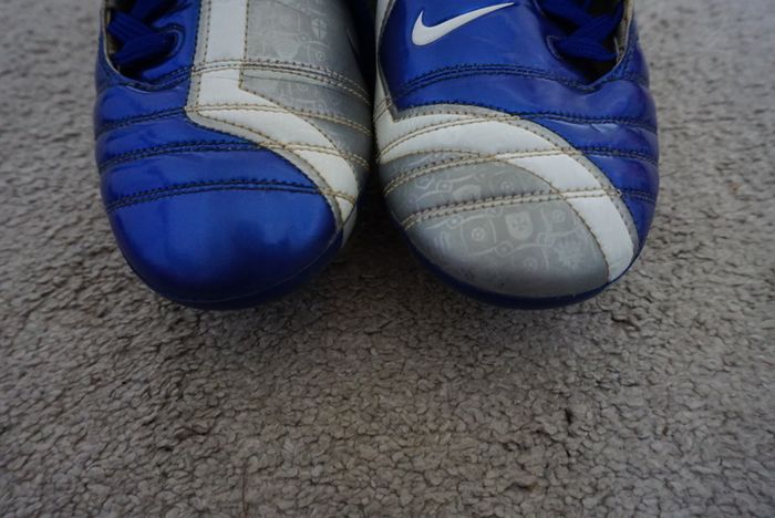 Football Boots Nike Total 90 Supremacy Blue (2006) Size 7UK SG